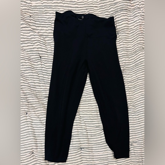 Sweaty Betty cropped yoga leggings - Picture 4 of 4